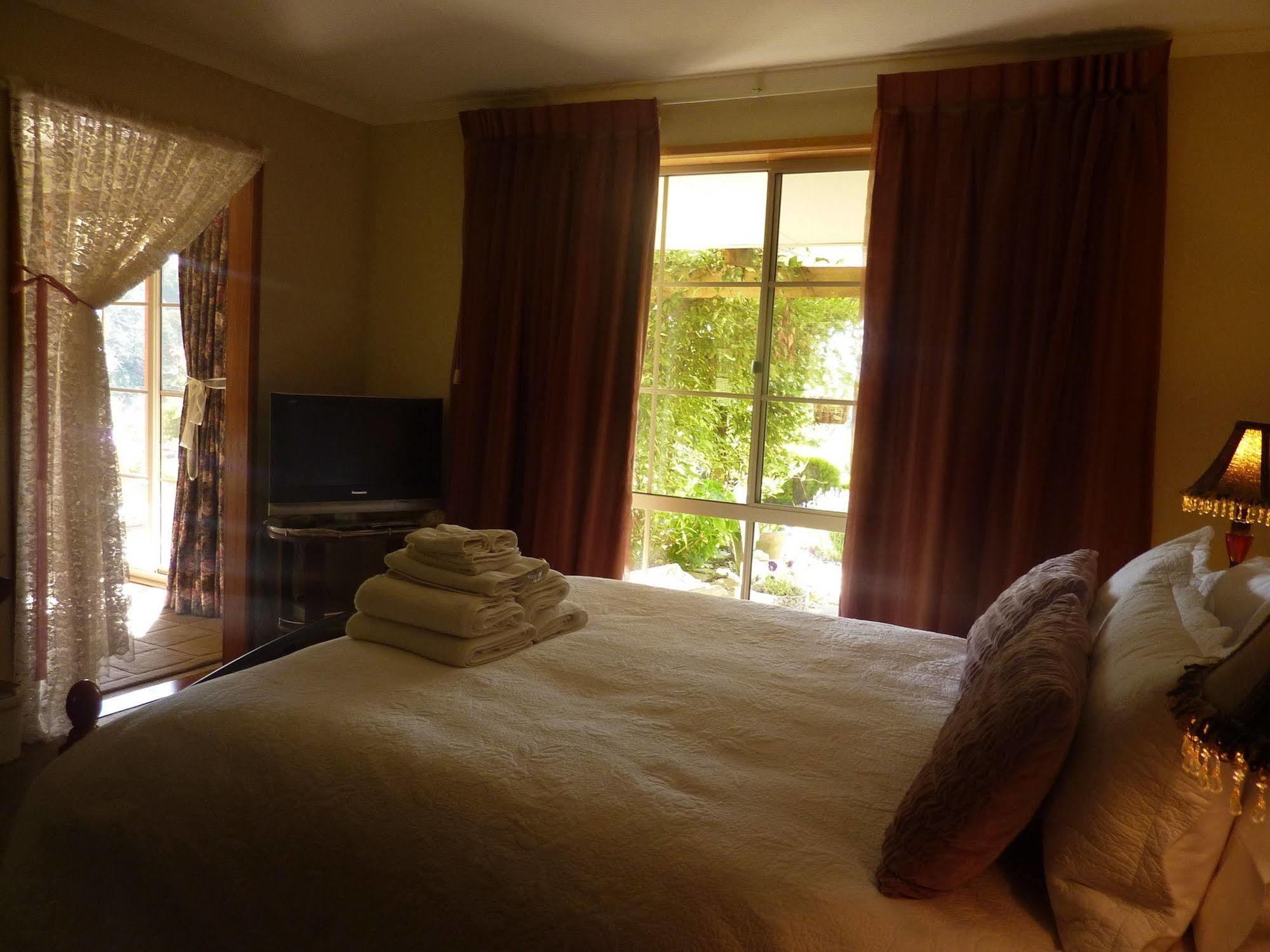 Maydena Mountain Cabins Ngoại thất bức ảnh